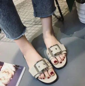2022 Fashion  New Flat Peep Toe Belt Buckle Sandals