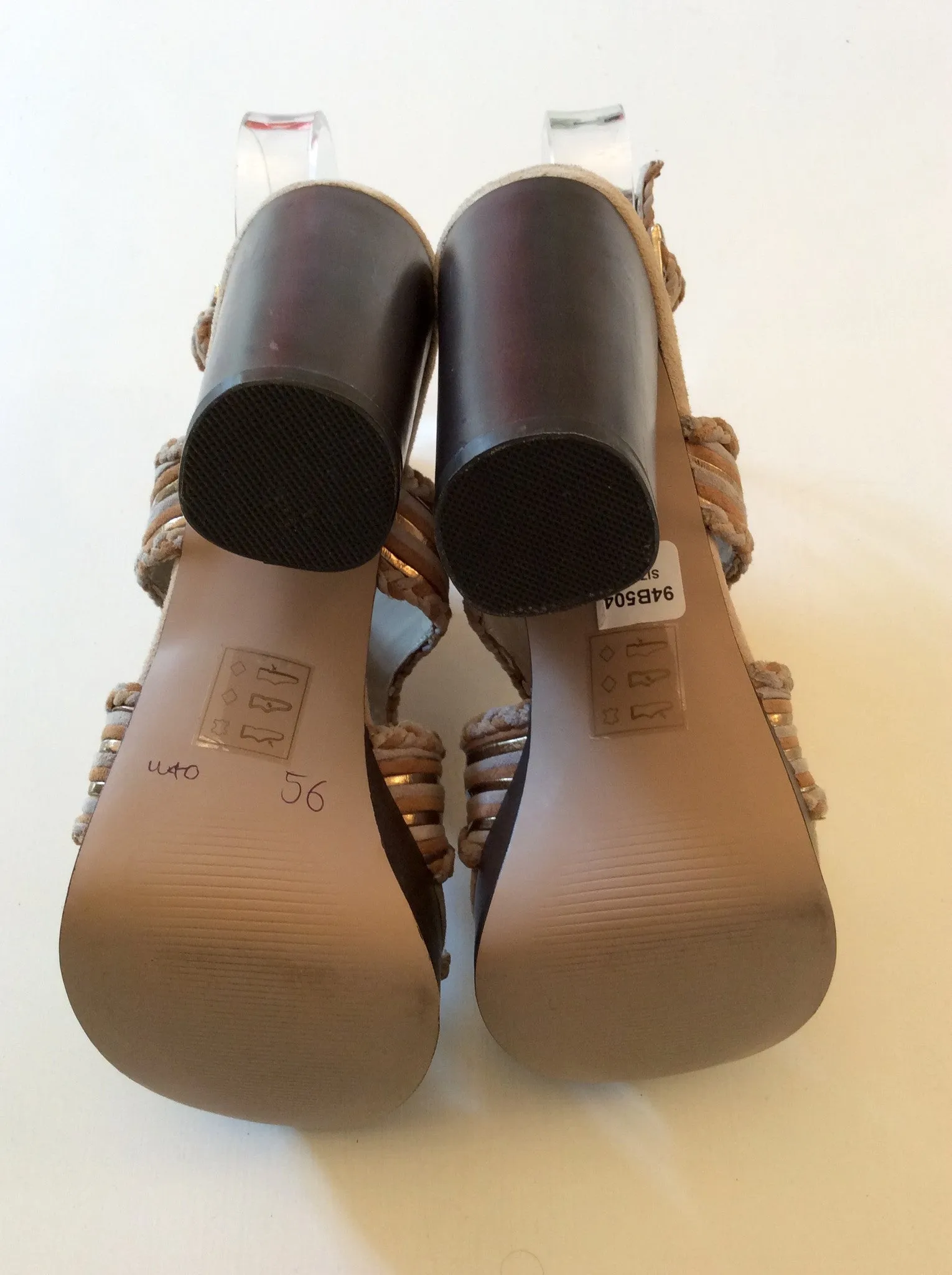 BRAND NEW FRENCH CONNECTION BEIGE & GOLD SUEDE PLATFORM SOLE HIGH HEEL SANDALS SIZE 5/38