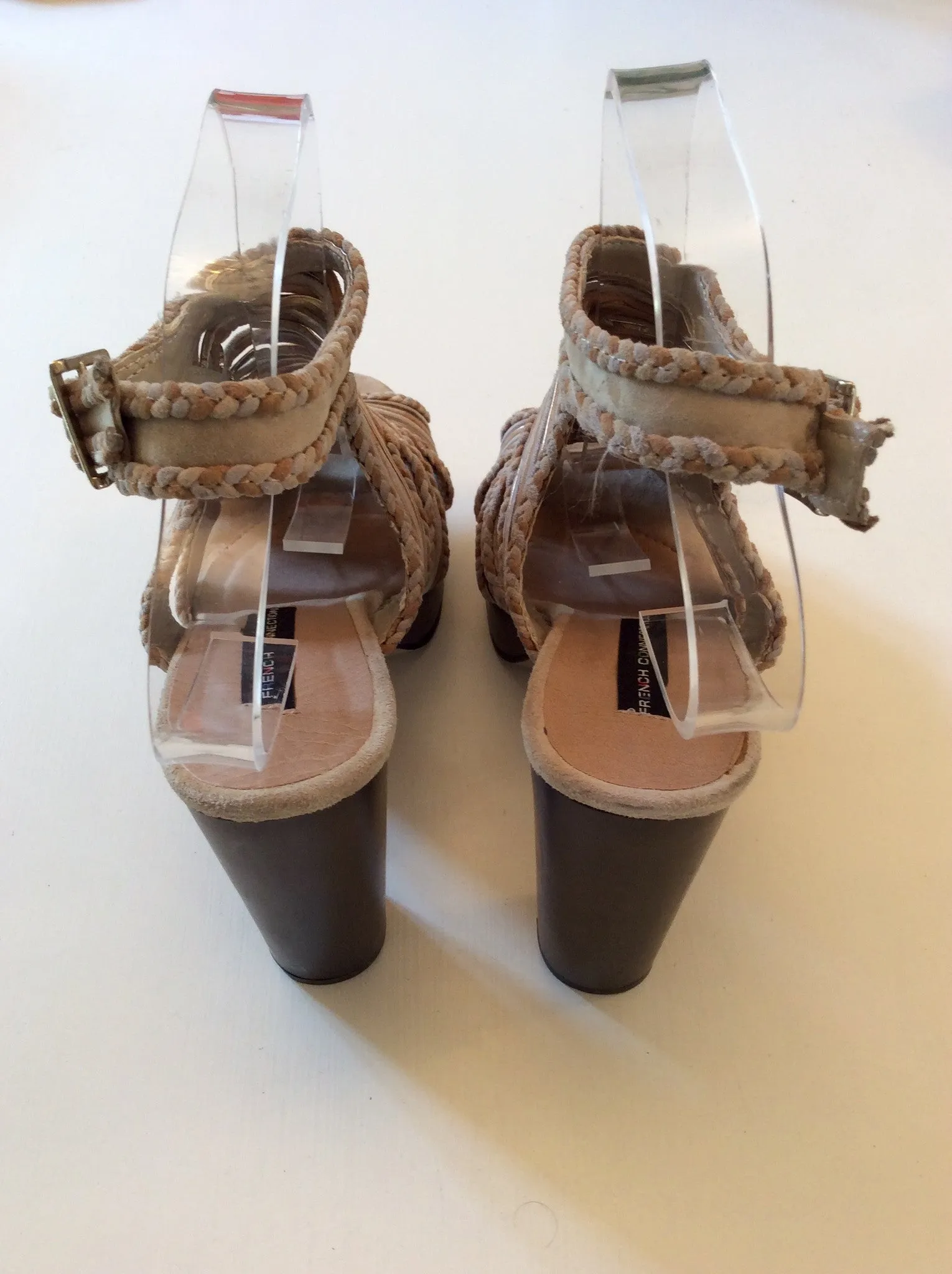 BRAND NEW FRENCH CONNECTION BEIGE & GOLD SUEDE PLATFORM SOLE HIGH HEEL SANDALS SIZE 5/38