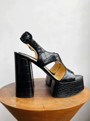 EMBOSSED PLATFORM HEEL