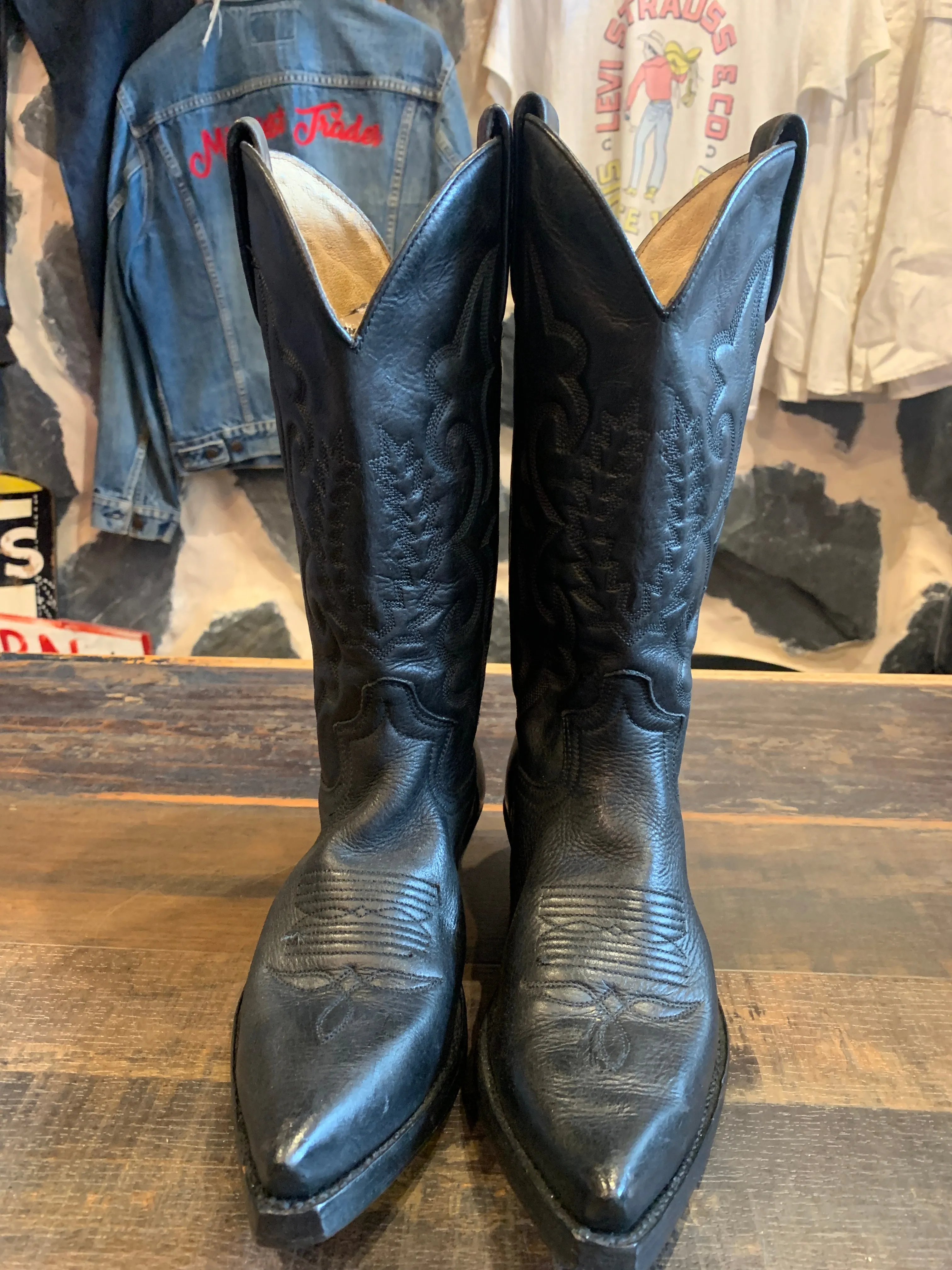 Vintage Senora Mint Black Boots, 6.5-7