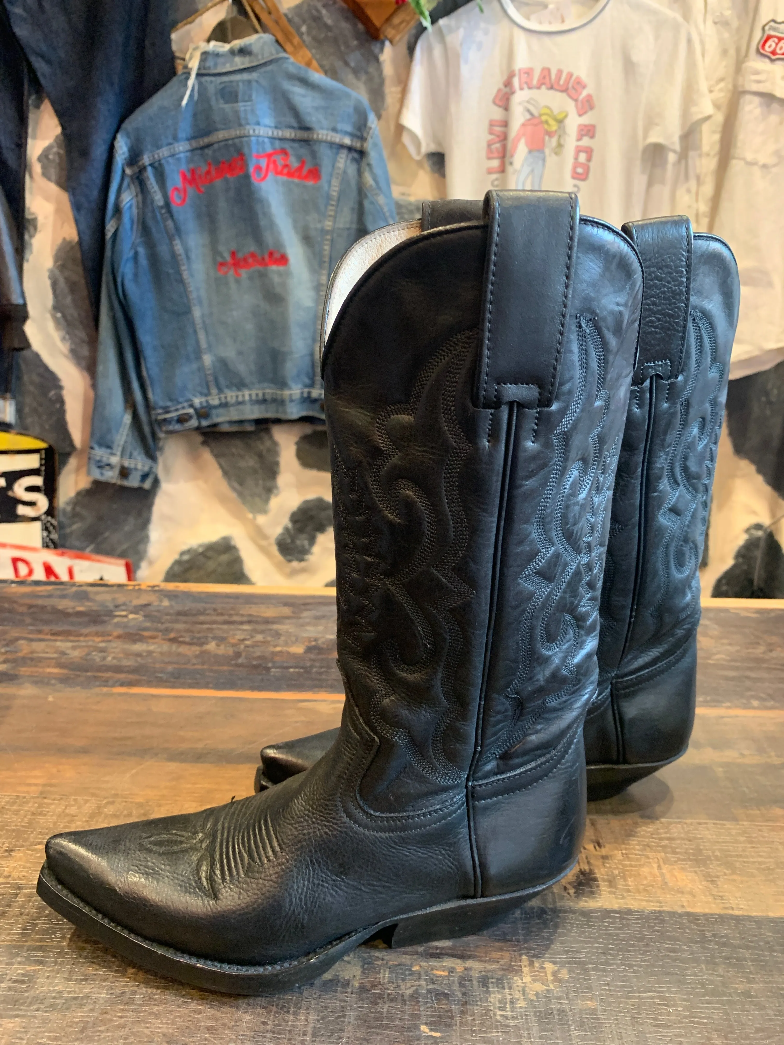 Vintage Senora Mint Black Boots, 6.5-7
